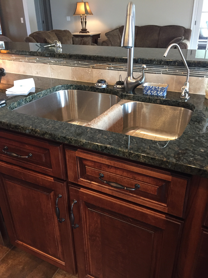 Granite Ccountertop: Verde Peacock